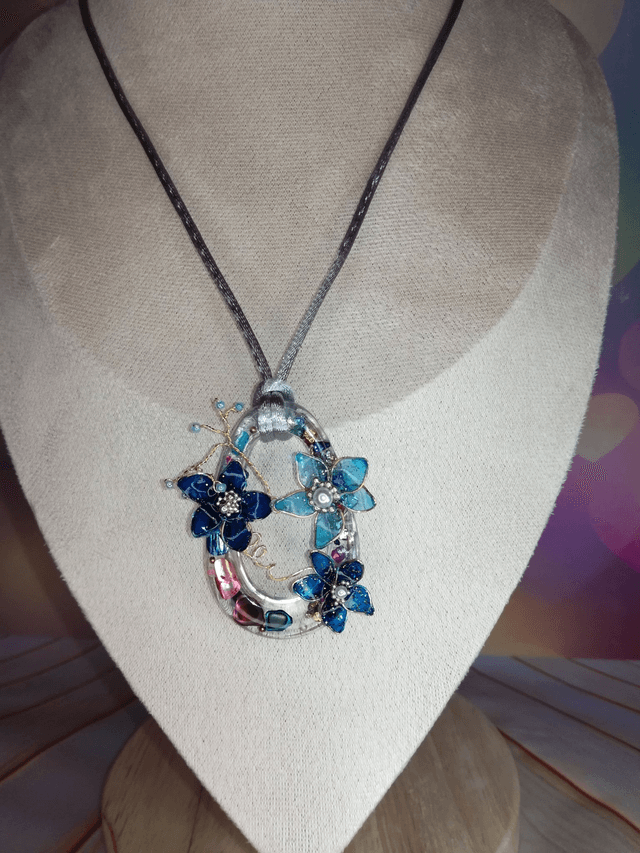 Collier résine 