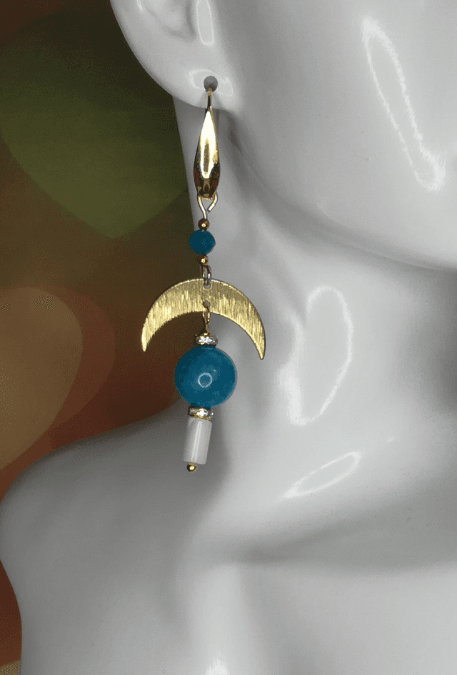 Clous d&#039;oreille apatite et coquillage